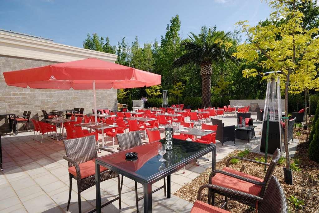 Imperia Hotel Et Suites Terrebonne Restoran gambar