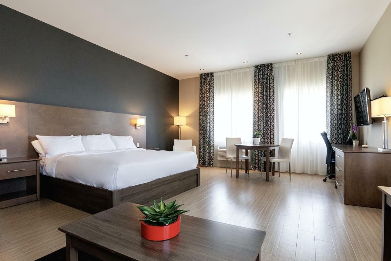 Imperia Hotel Et Suites Terrebonne Luaran gambar